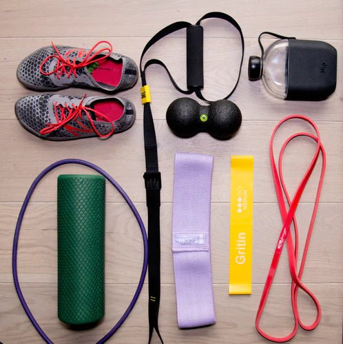 How to maintain your workouts while traveling: the fitness equipment & apps experts recommend - 35 Thousand
